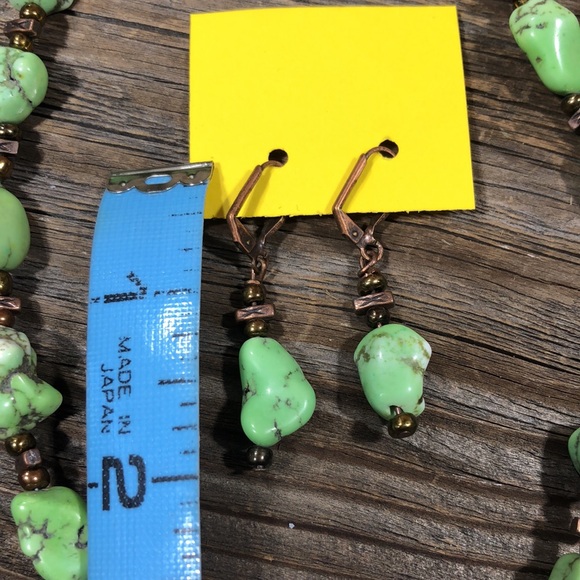 New Hand Crafted Green Turquoise Necklace & Earrings Set - Picture 7 of 9